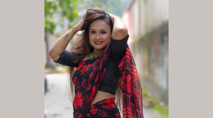 বছরের শেষ গান শাপলা’র ‘শিশির ভেজা পায়ে’